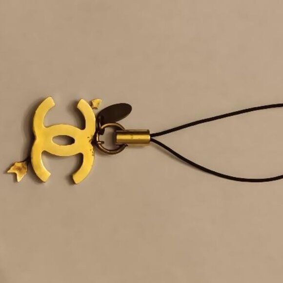 Authentic CHANEL gold tone keyring/charm/cell phone strap - Picture 3 of 7